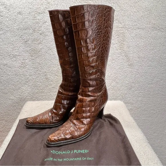 Donald J. Pliner Brown Croc-Embossed Women's 11 Western Boots