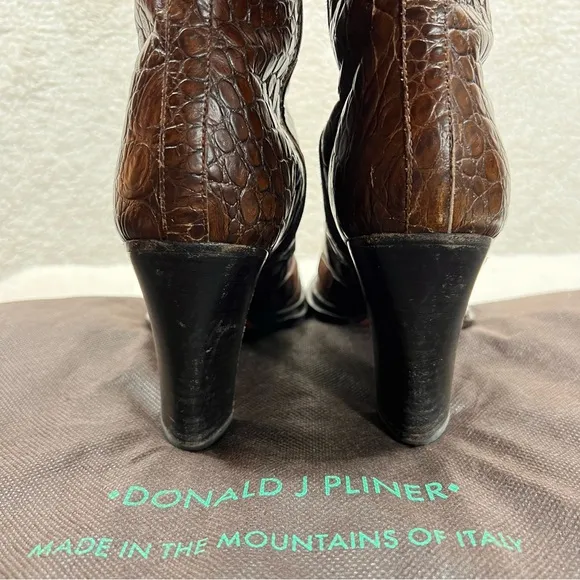 Donald J. Pliner Brown Croc-Embossed Women's 11 Western Boots