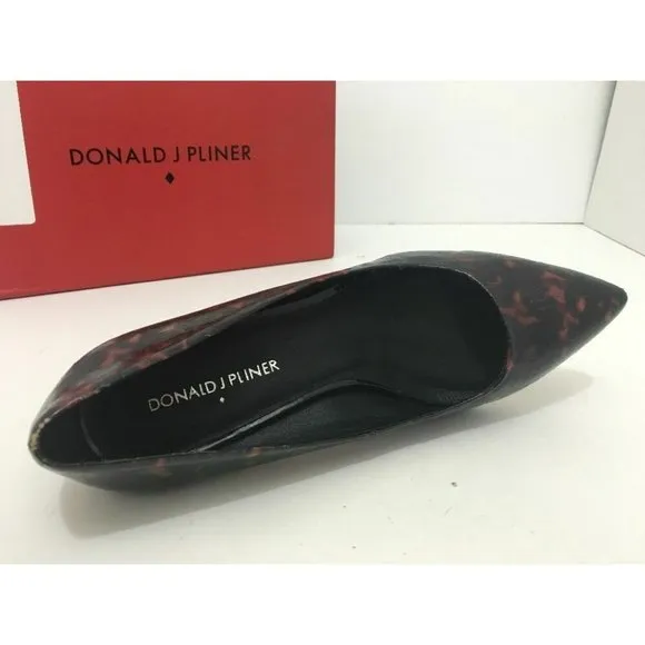 Donald J Pliner Gali Printed Pointed Toe Heel Pump Black Patent Leather US 8