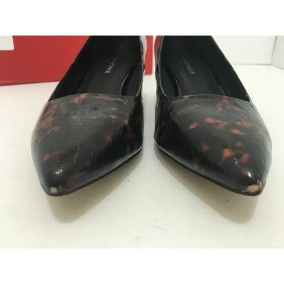 Donald J Pliner Gali Printed Pointed Toe Heel Pump Black Patent Leather US 8