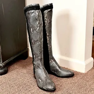 Donald Pliner Black and Gray leather Snakeskin luxury knee high boots