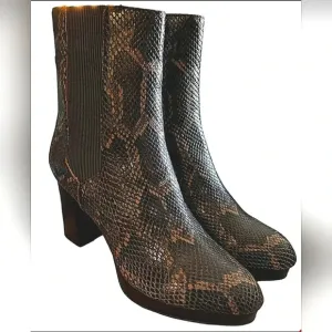Donald Pliner Chic Snake Print Brown Leather Platform  Ankle Boots