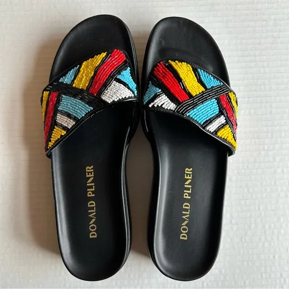 DONALD PLINER Chunky Summer Black Colorful Craft Slip On Fiji Sandals Size 8.