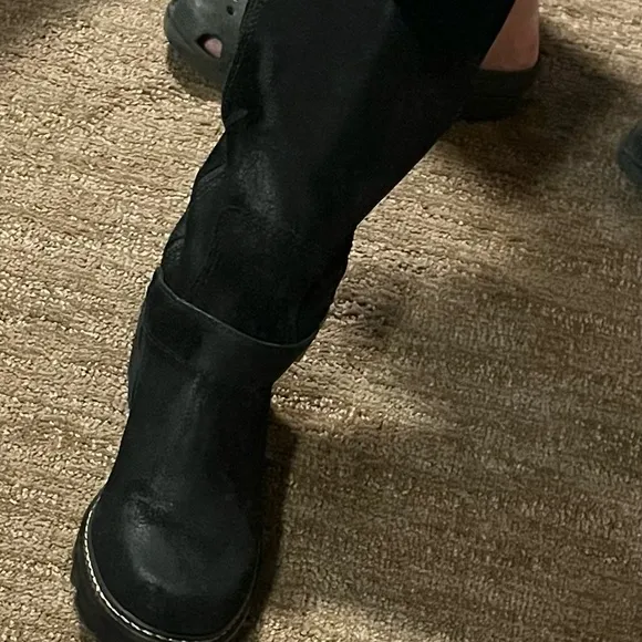 Donald Pliner Gilsey moto black vintage suede boot new