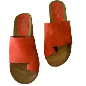 Donald Pliner Red Suede Ginie Red Wedge Sandals - Size 11