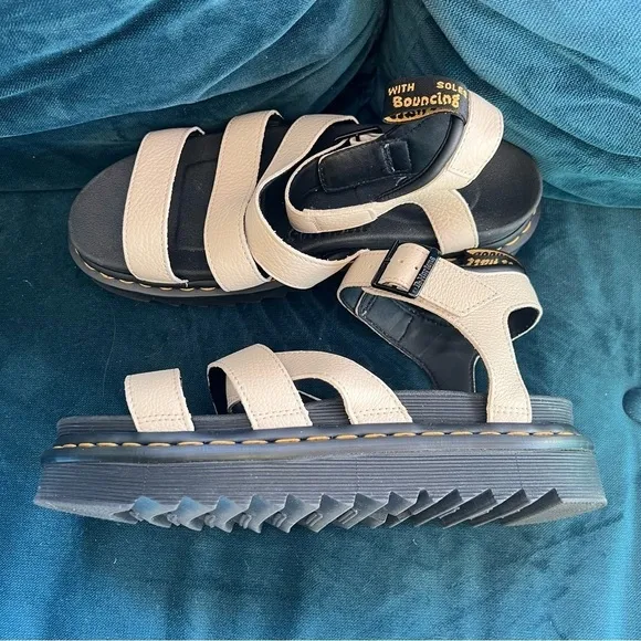DR MARTENS BLAIR 4 STRAP LEATHER BOHO SANDALS SIZE 10 NWOT IVORY