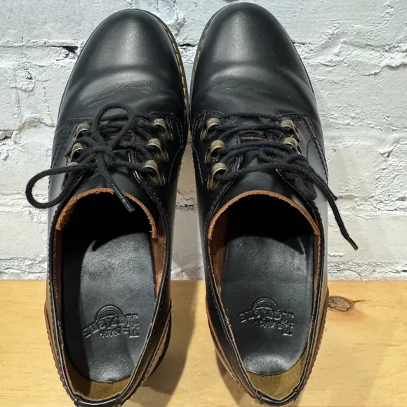 Dr. Martens Leona Lo Women’s Size 8 Black Leather