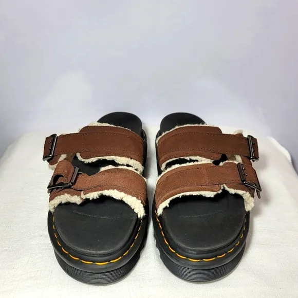 Dr Marten's Mens Size 11/ Women Size 12 Sandals