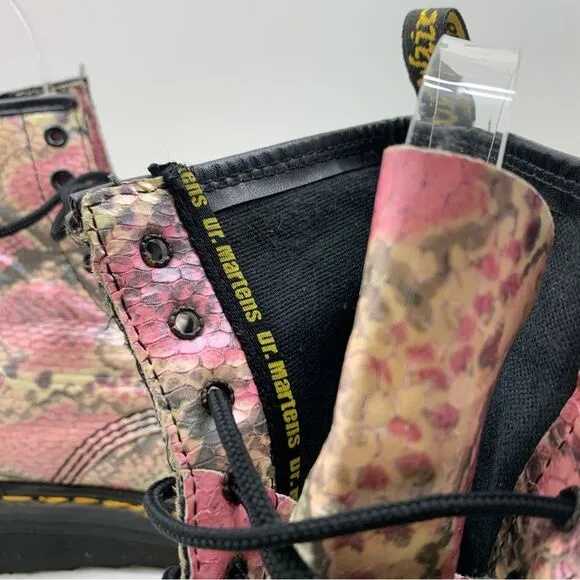 Dr. Martens Rare Size 9 Vintage Pink Leather Snakeskin Boots