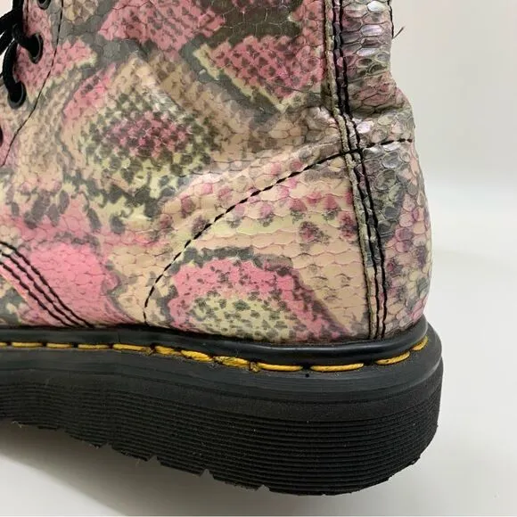 Dr. Martens Rare Size 9 Vintage Pink Leather Snakeskin Boots