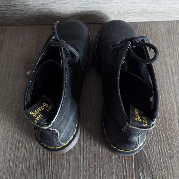 Dr. Martens Vintage 1460 Made in England Chunky Lace-up Leather Boot UK 4 US 6