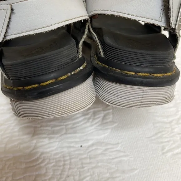 DR MARTENS Voss Light Grey Platform Leather Sandals Size 6