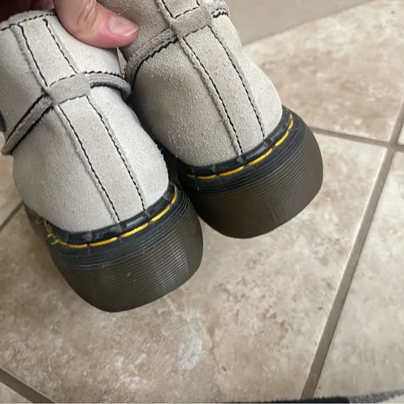 Dr Martens Vtg 8354Grey Suede Leather Platform England Shoes Usa 6 Lady men 5