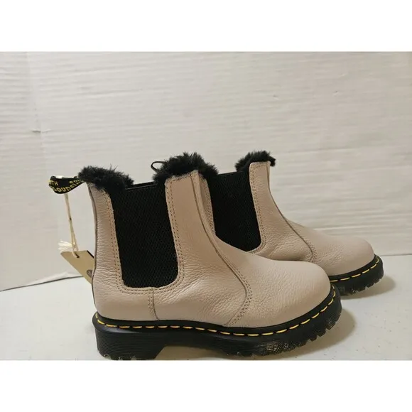 Dr. Martens Women's 2976 Virginia Leonore Chelsea Ankle Boots Vintage Taupe US 5