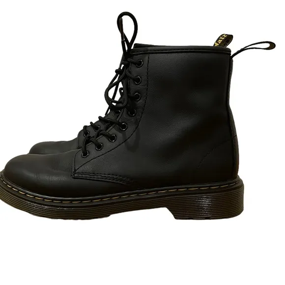 DR. MARTENS Zavala Jr. Leather Combat Boots- Excellent Pre-Owned, Black, Kid…