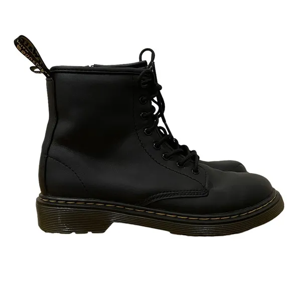 DR. MARTENS Zavala Jr. Leather Combat Boots- Excellent Pre-Owned, Black, Kid…