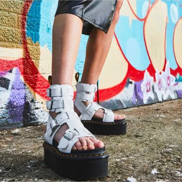 🆕Dr. Martens}GIAVANNA Gladiator Platform Sandals