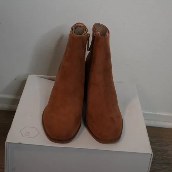 Dr. Scholl's Women's Boots Size 9M Redux Mid Calf Block Heel Comfy Trendy
