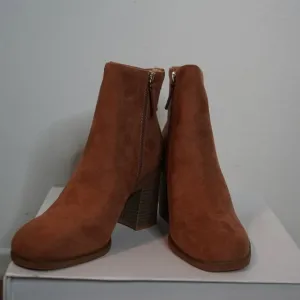 Dr. Scholl's Women's Boots Size 9M Redux Mid Calf Block Heel Comfy Trendy