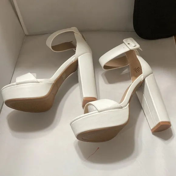 DREAM PAIRS Hi-Lo High Heel Platform Pump Sandals Size 5