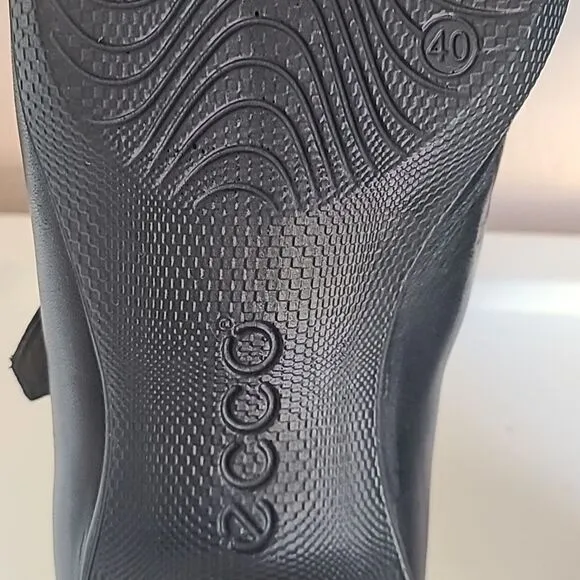 ECCO Mary Jane Low Heel Sculptured Buckle Black Leather Women’s Size EU40 US9.5