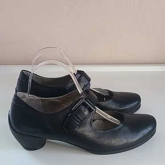 ECCO Mary Jane Low Heel Sculptured Buckle Black Leather Women’s Size EU40 US9.5