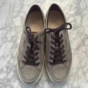 ECCO Shoes Mens Sz 11 Gray Soft Leather Causal Every Day Low Top Sneaker