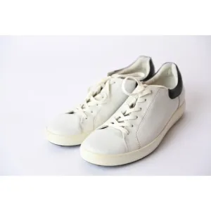 ECCO Womens 11-11.5 US/42 EU White and Black Soft Athleisure NEW