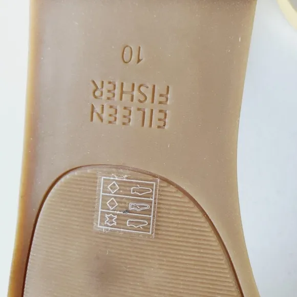 Eileen Fisher Razz Tumbled Leather Sandals Size 10 Ankle Strap Elegant Flats