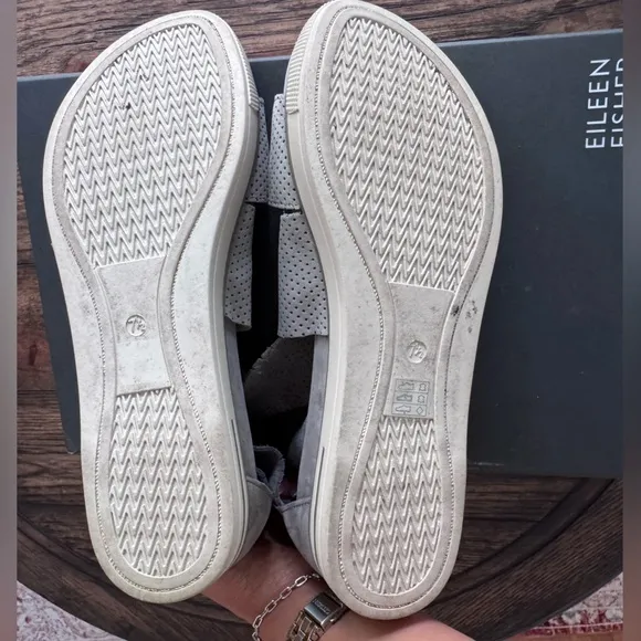 Eileen Fisher Sport Sandal SZ 7.5 Moon Nubuck