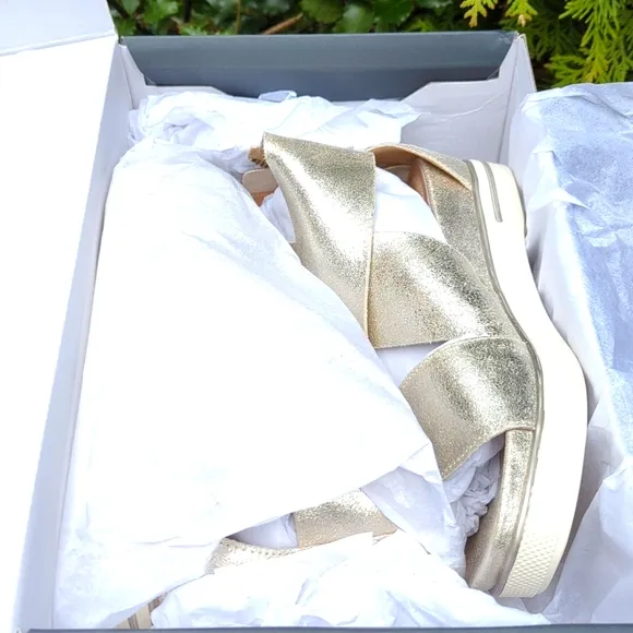 Eileen Fisher Sport Sneaker Tumbler Sandals In Platinum