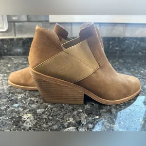 Eileen Fisher Vero Cuoio Evan Tan Soft Leather Ankle Booties Boots Size 9