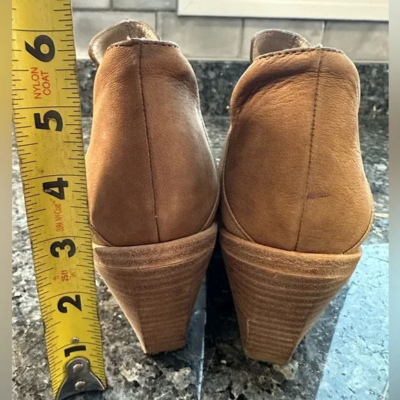Eileen Fisher Vero Cuoio Evan Tan Soft Leather Ankle Booties Boots Size 9