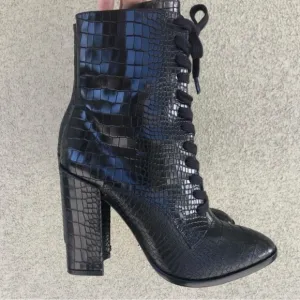 Elegant Black Croc-Embossed Women's Boots