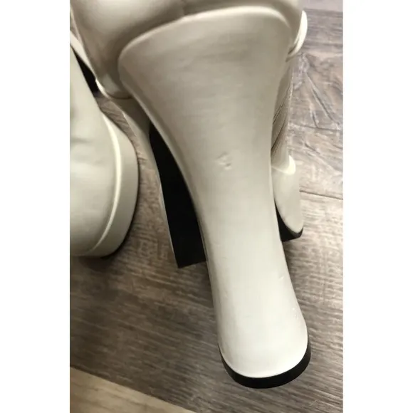 Ellie White‎ Sexy Nurse Platform Boots 8 Chunky Heel Dancing Shoes NEW