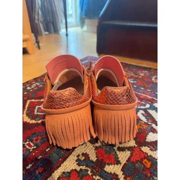 Esse Ut Esse Pink Fringe Shoes - Bubblegum Pink