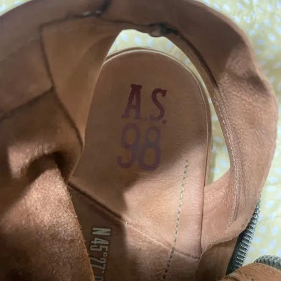 EUC A.S. 98 Rhodes Leather Sandal Size EU 38