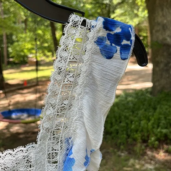 EUC BUDDY LOVE SUMMER/SPRING DRESS SIZE XS blue/white