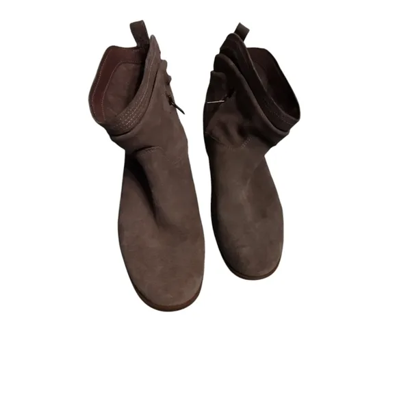 EUC Koolaburra Women's Suede Ankle Slouch Boots Size 8 gray purple Lorelai