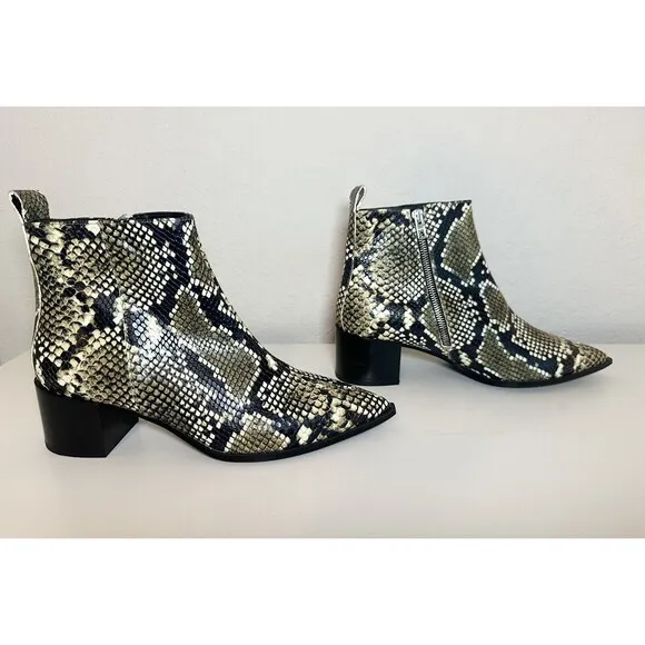 Everlane The Boss Boot Snake Print Ankle Pointy Toe Booties Women's SIZE 8