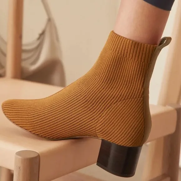 Everlane The Glove Ribbed Knit Toffee Ankle Stretch Block Heel Boots Size 10