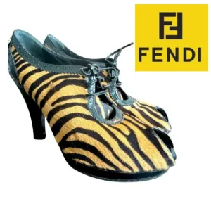 Fendi Vintage Shoes Size 7 1/2