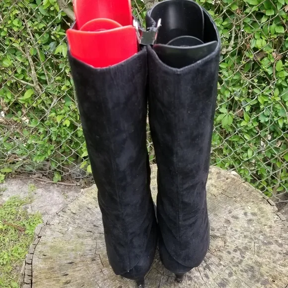 Fergalicious Boots by Fergie/Black Suede Boots