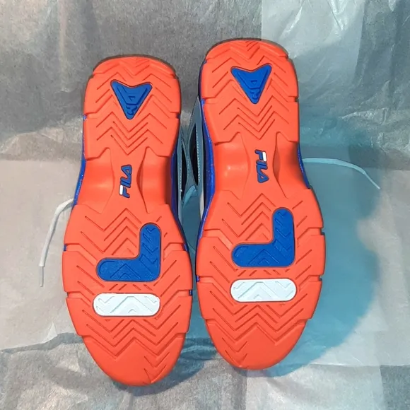 Fila Grant Hill Sneakers. Brand NEW with Tag. Men 10.5. Retro 90's