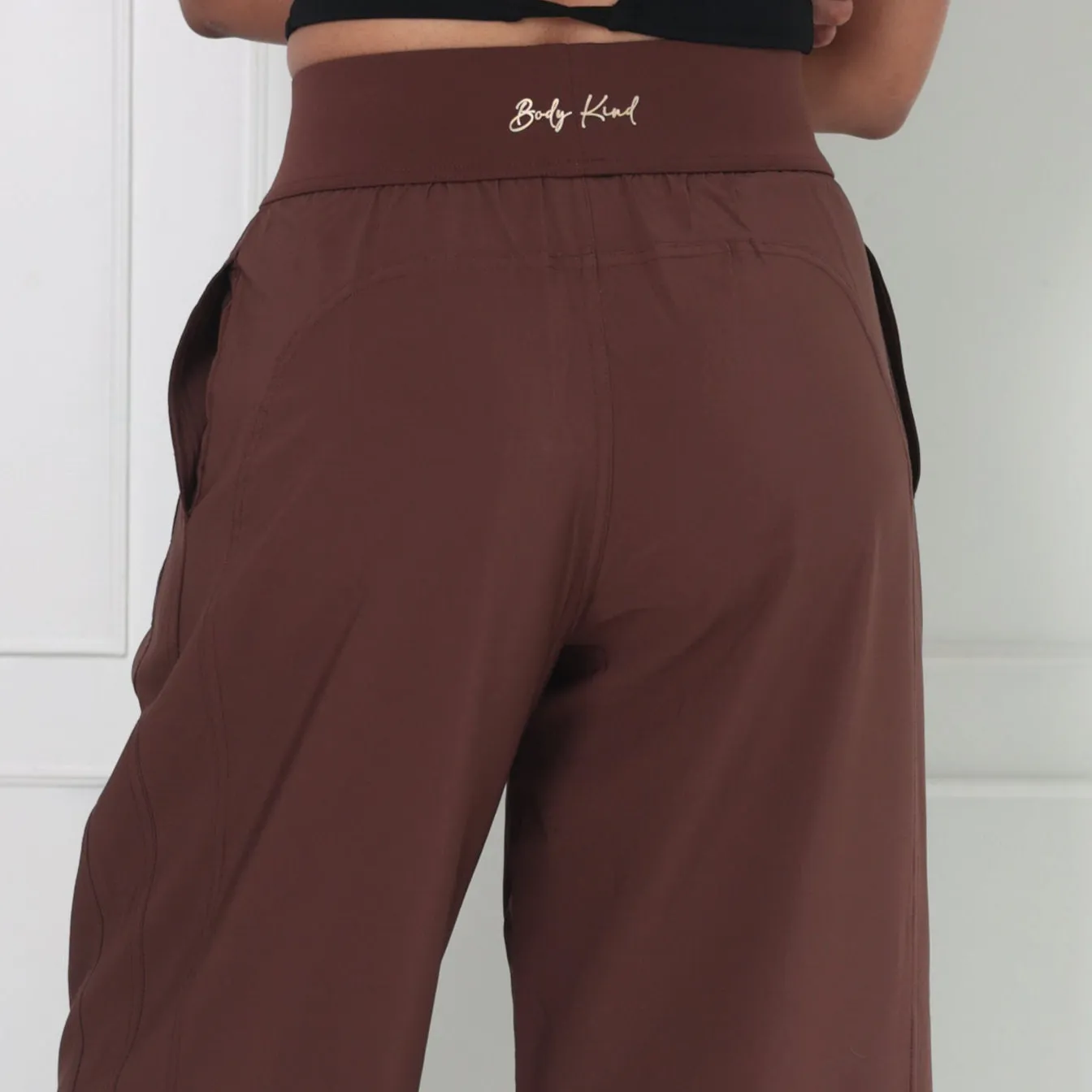 Flow Flared Pants | Brown