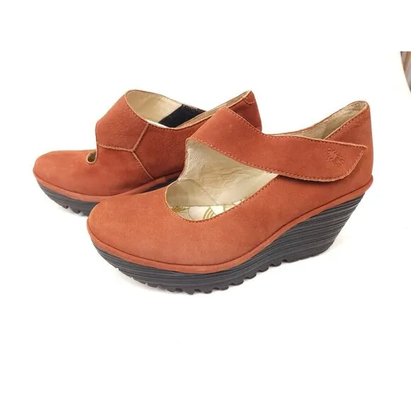 Fly London Yasi Red Orange Suede Platform Wedge Heels size US 6.5-7 EU 37