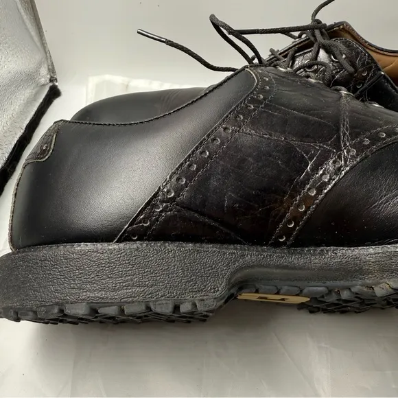 FootJoy Professional Men’s Black Leather Smooth &amp; Croc Imprint Golf Shoes Sz 11M