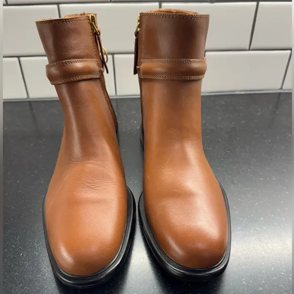 Franco Sarto Elese Boot in Cognac women’s Size 6 New