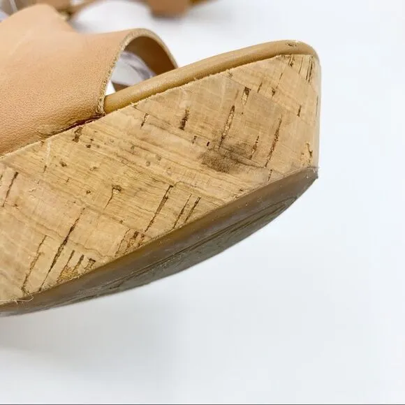 Franco Sarto Surprise Tan Cork Platform Sandals Gold Hardware Ring Detail