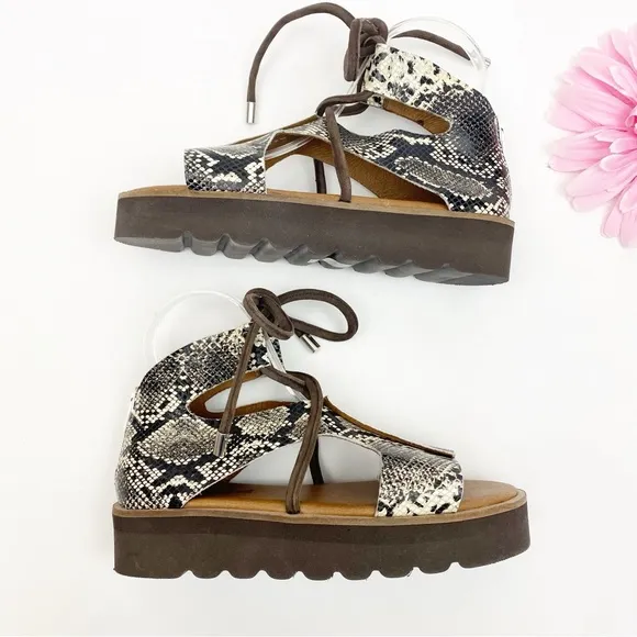 Free People Aubrey Wrap Leather Tie Platform Sandals Snakeskin
